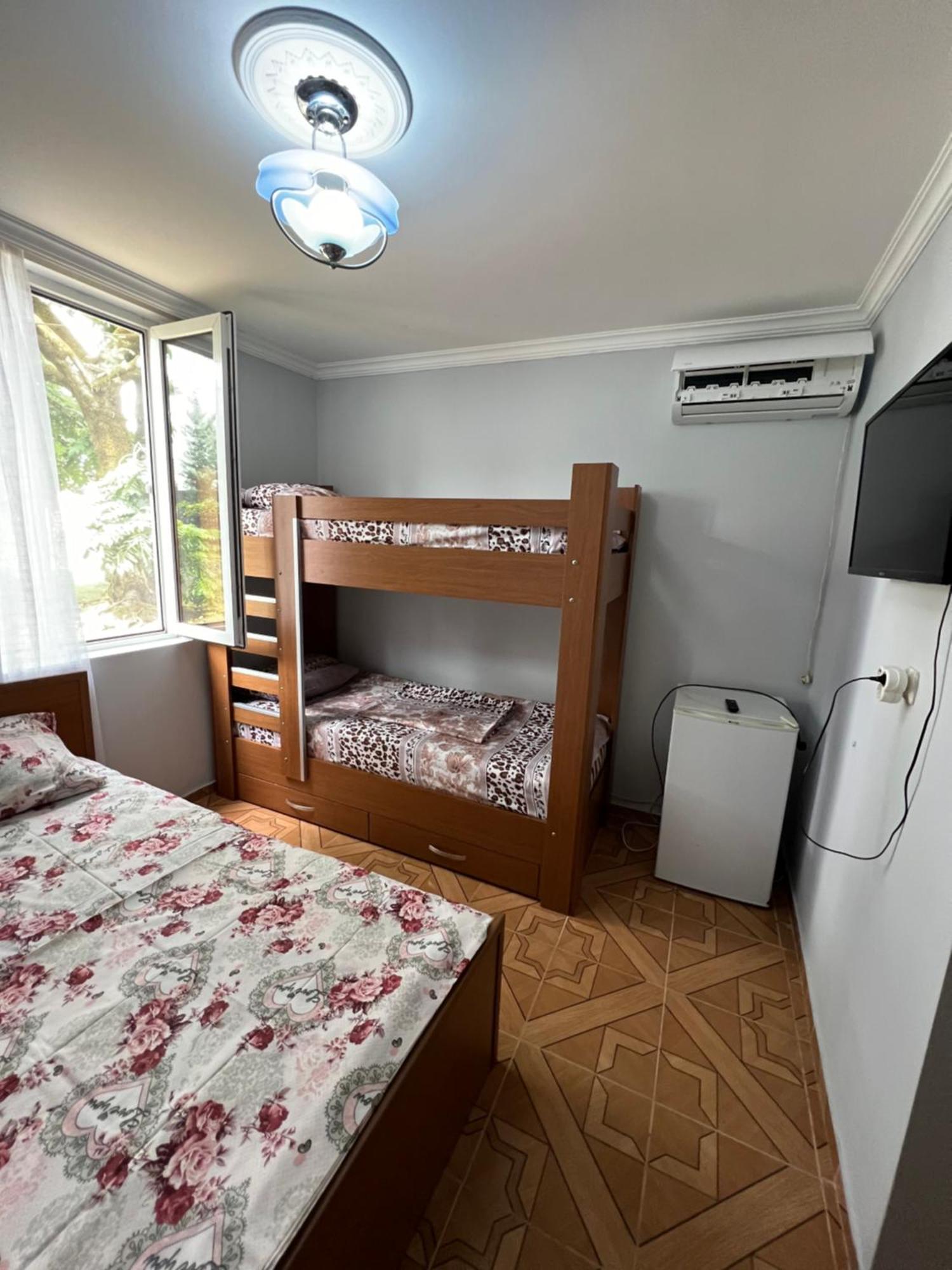 Saba Guest House Ureki Kültér fotó